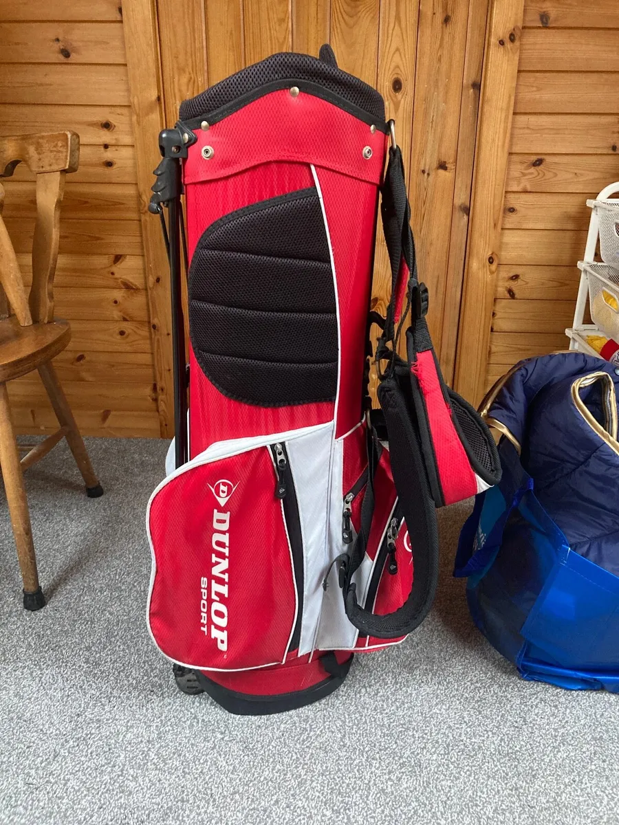 Dunlop Junior Golf Bag - Image 1