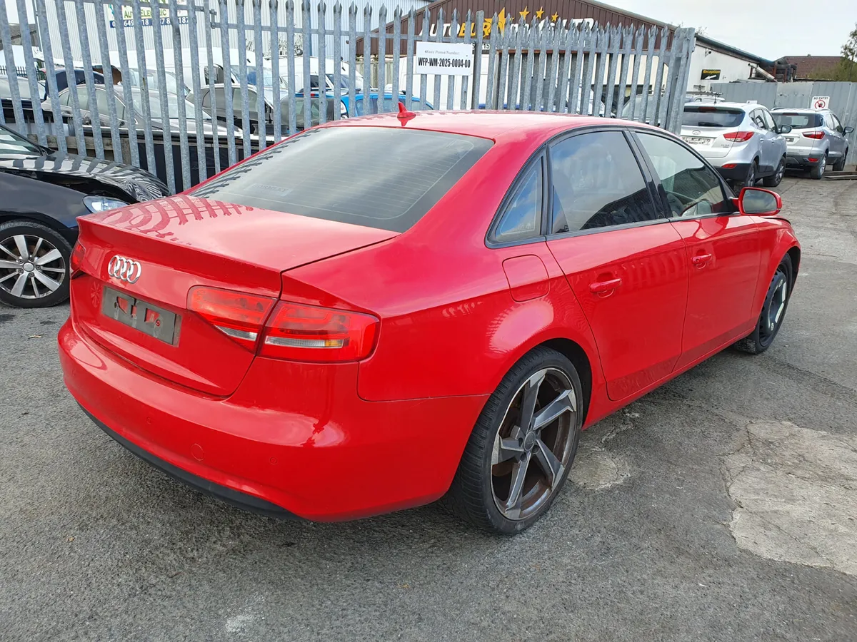 13 AUDI A4  2.0 TDI (CJC) FOR BREAKING - Image 4