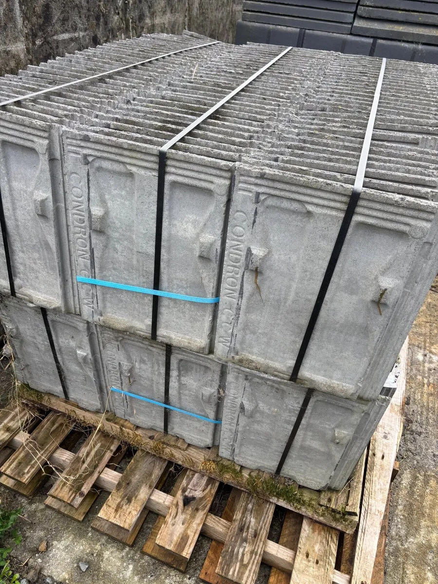 Roof tiles - Image 4