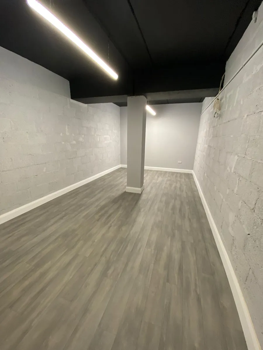 Desk space for rent Killarney - Image 3