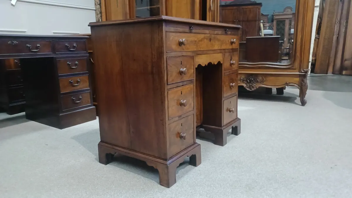 19th century mahogany desk - Image 4