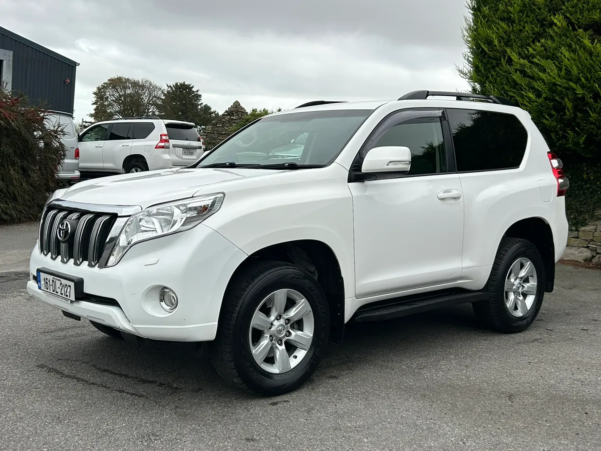 2016 Toyota Landcruiser SWB Auto - Image 4