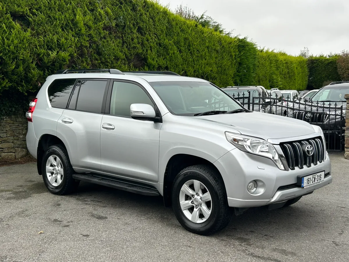 2016 Toyota Landcruiser LWB Manual - Image 1