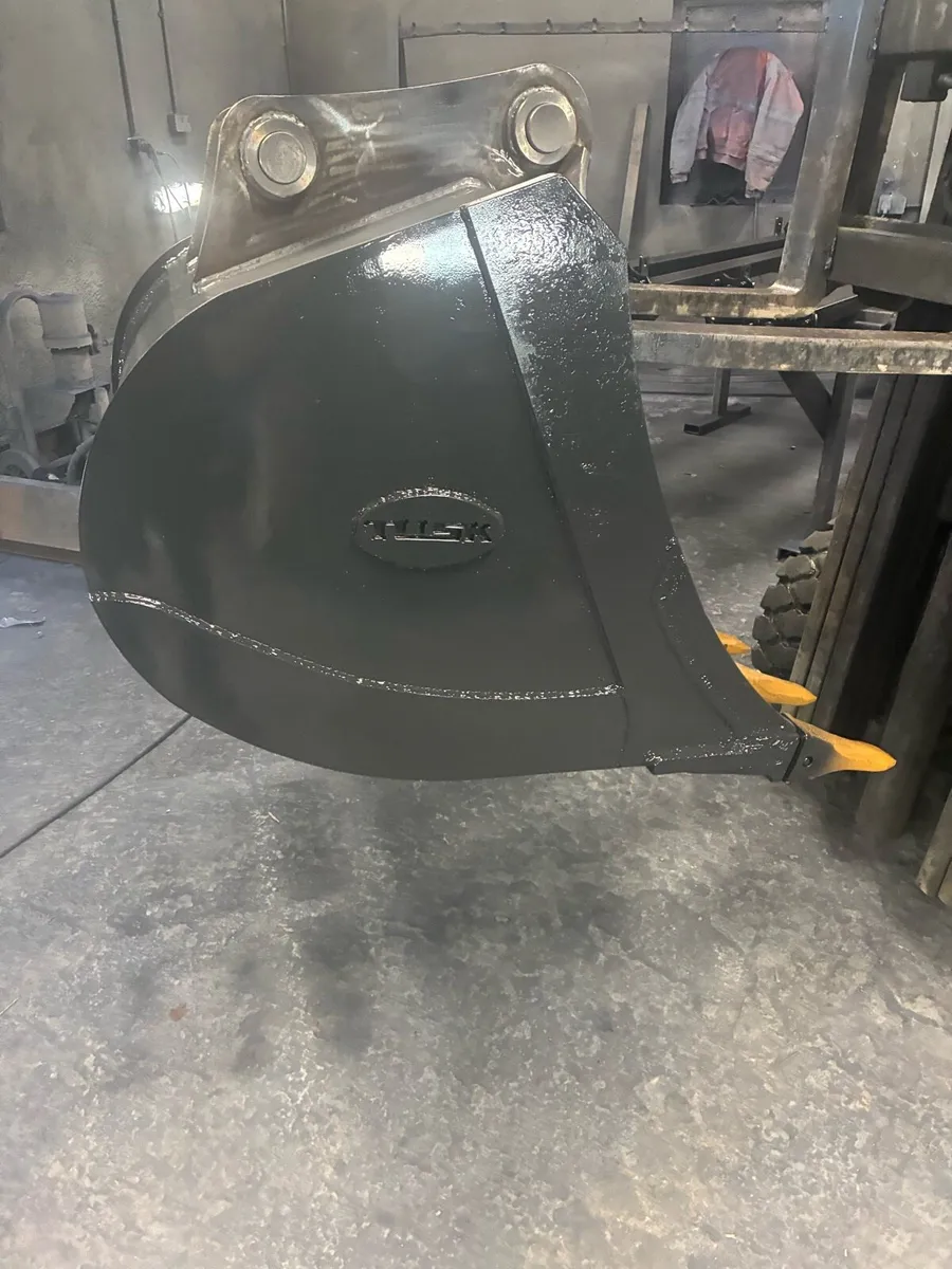 Digging buckets - Image 2