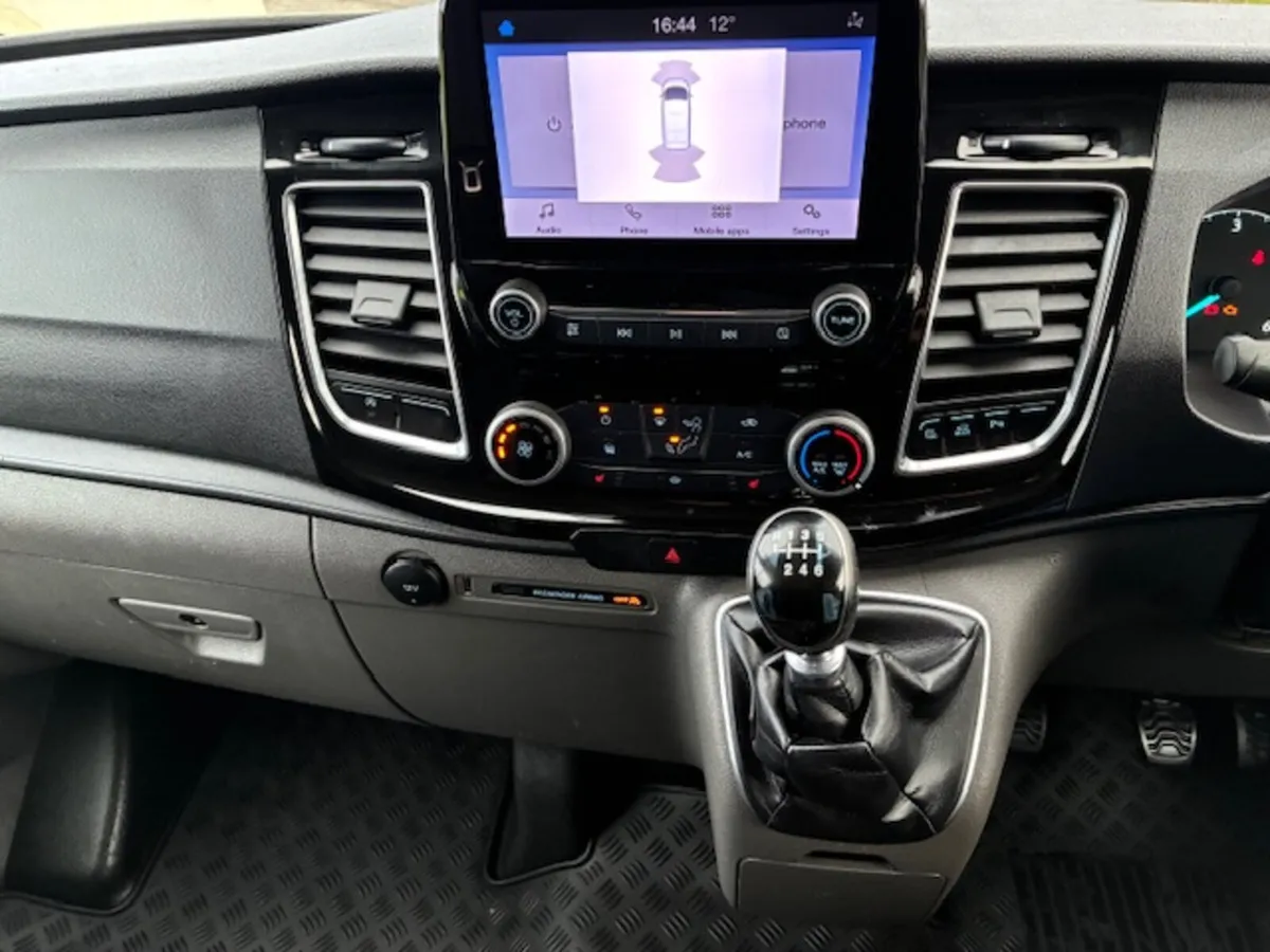 Ford Transit Custom Limited ** €215 VRT ** - Image 4