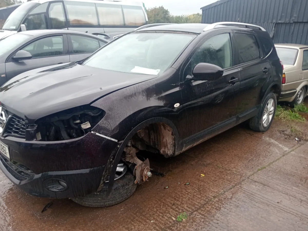 Quashqai 2010 for parts - Image 1