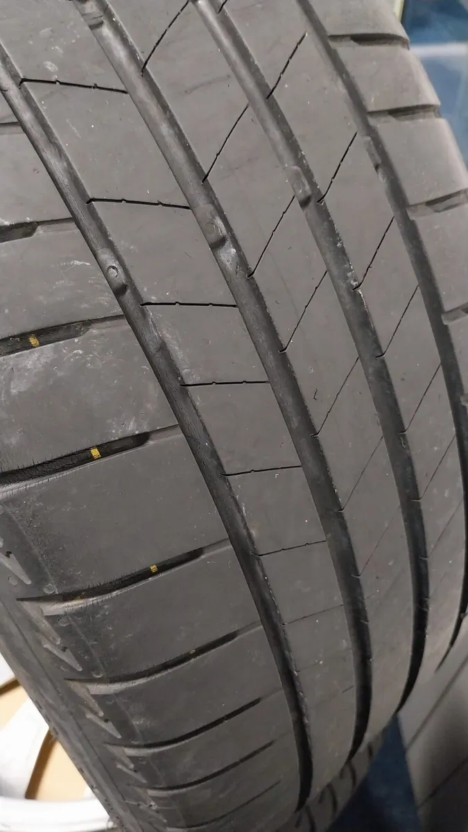 2022 Skoda Karoq 19" Alloy Wheels Set 225/40R19 - Image 3