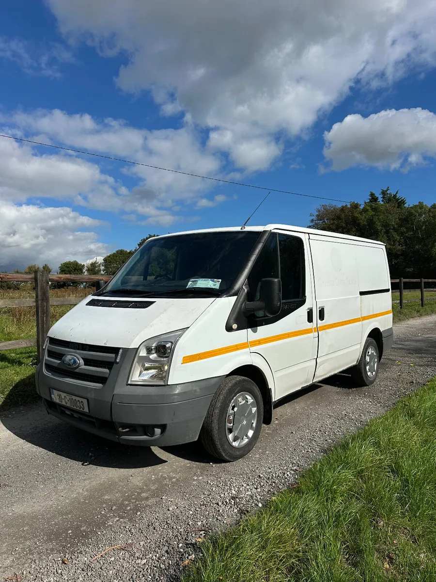 Ford Transit 2010 DOE 10/26 - Image 1