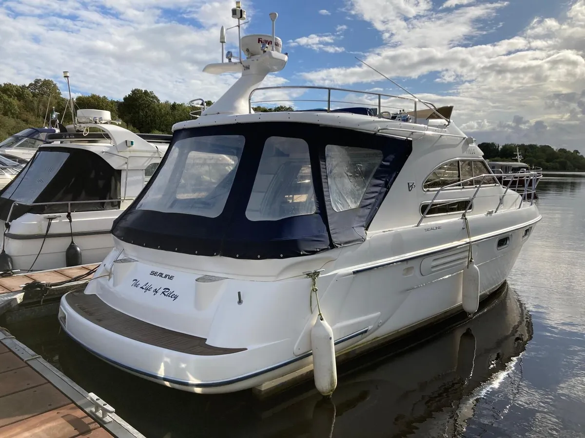 Sealine F36 - Image 4