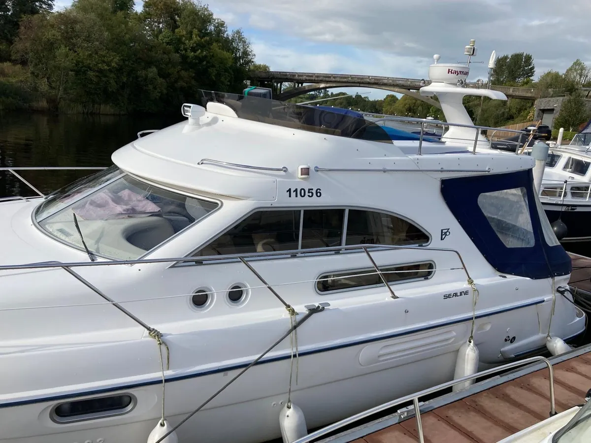 Sealine F36 - Image 2