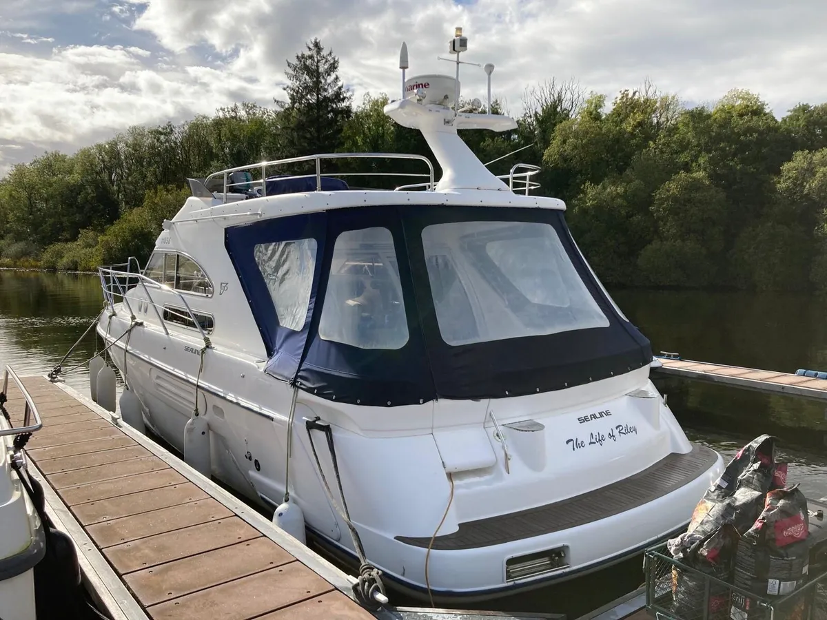 Sealine F36 - Image 3