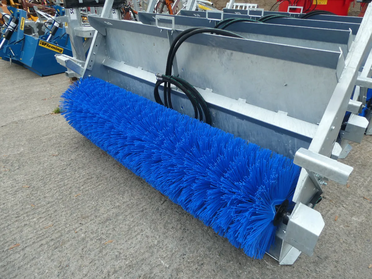 Suton Road sweepers - Image 2