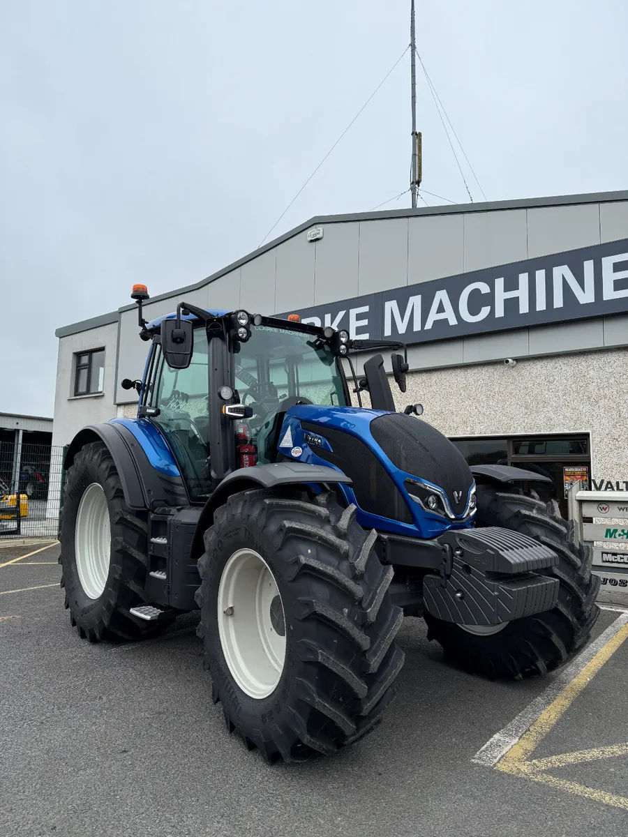 New Valtra N175 Active 💥0% Finance Available💥 - Image 4