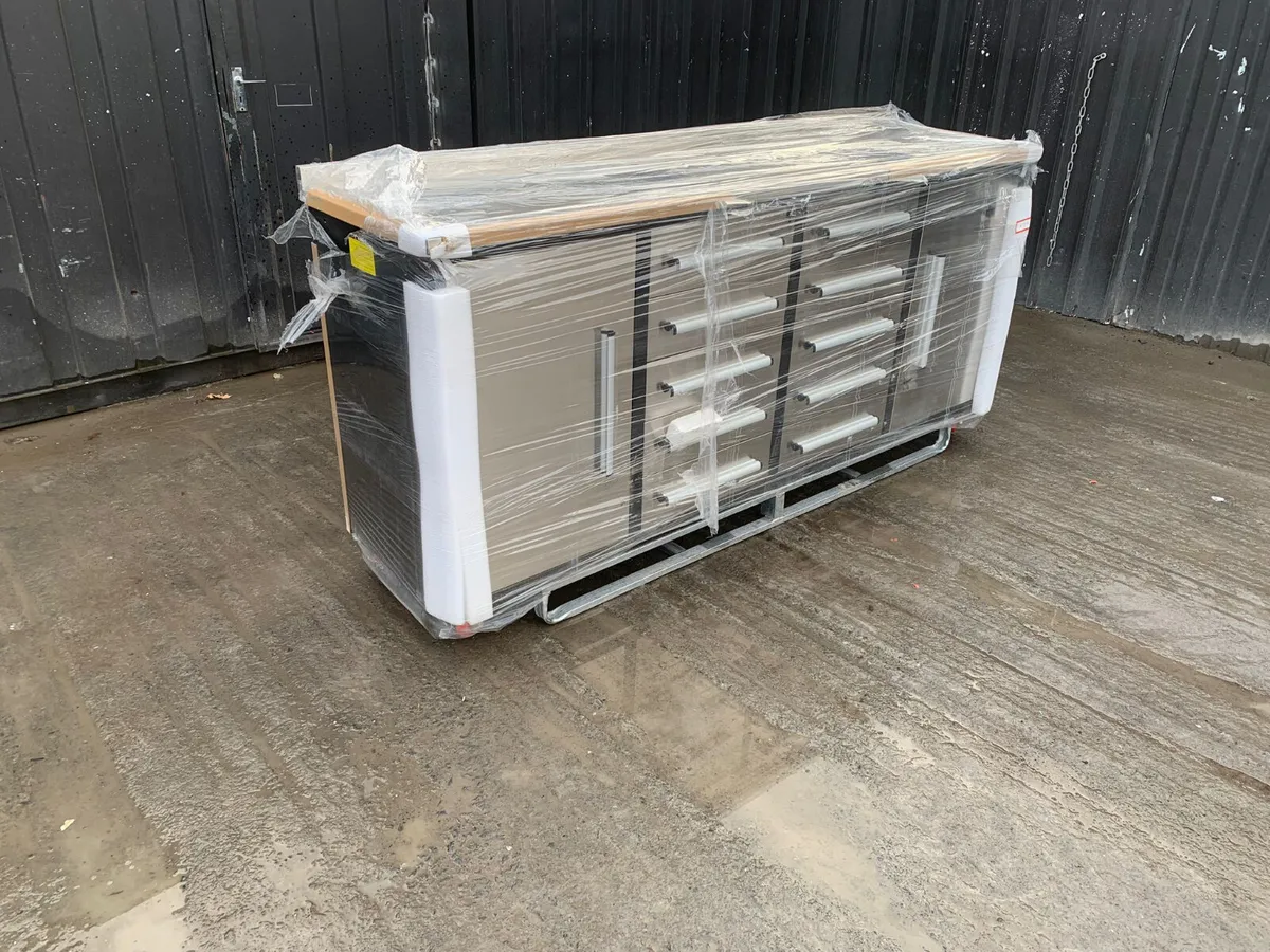 7Ft Tool Cabinet with 10 Drawers & 2 Cupboards - Image 1