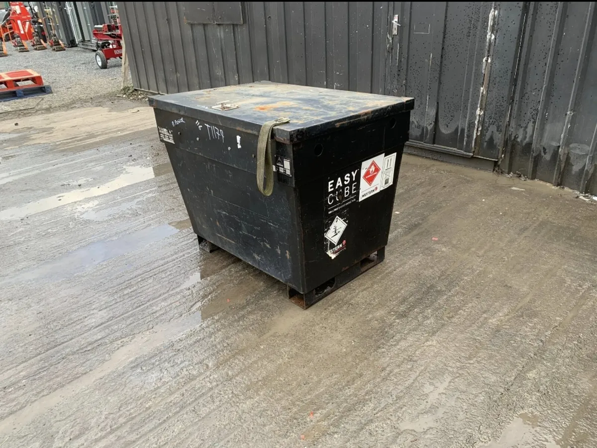 Western 390 L Easy Fuel Cube - Image 3