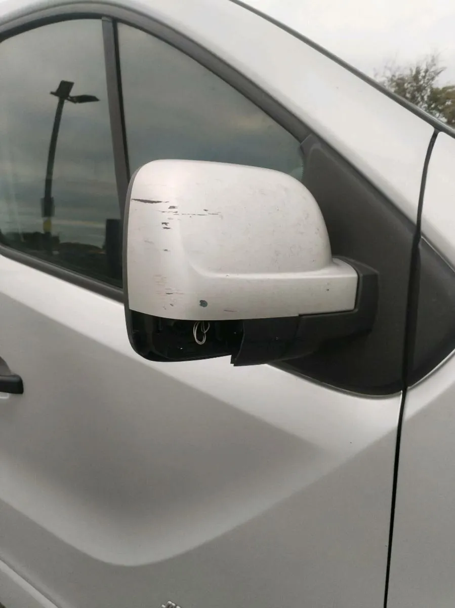 Vauxhall vivaro sportive 2900 - Image 4