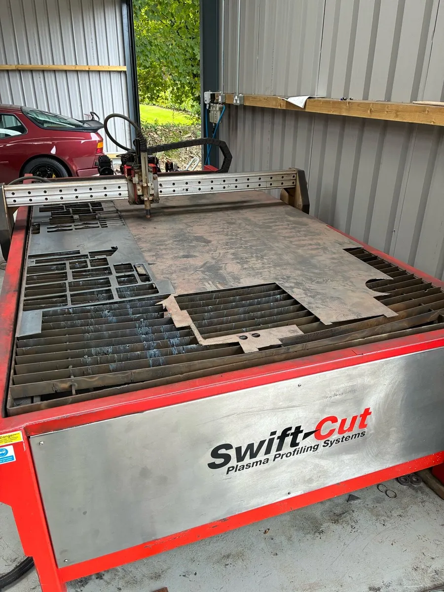 Swift Cut CNC Plasma Cutter - Image 1