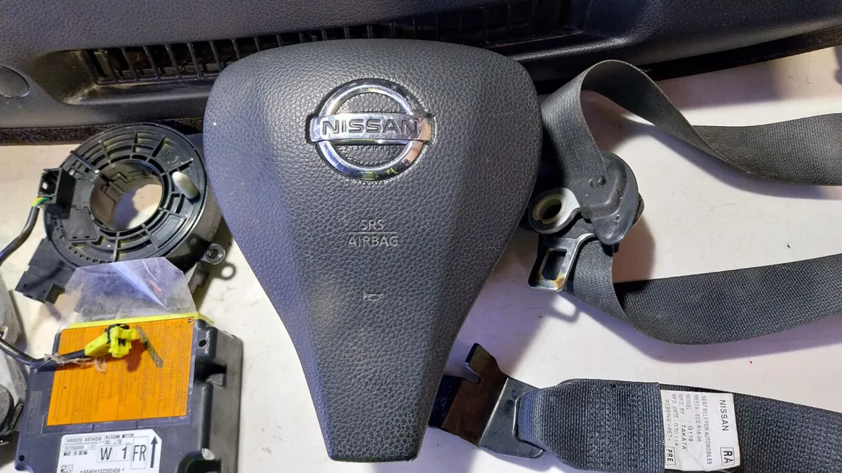 2014 Nissan Qashqai Airbag Set - Image 4