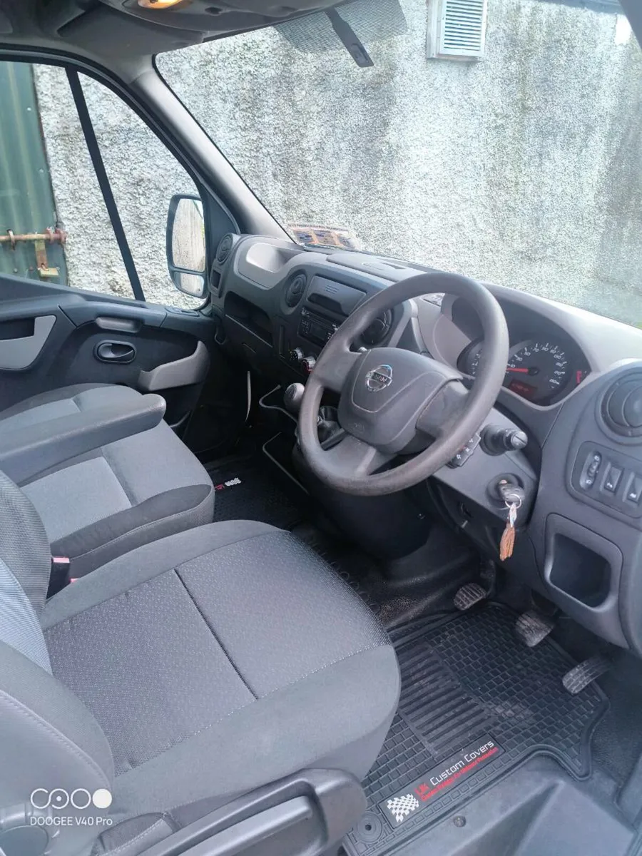 162 Nissan Nv 400 NO VAT! 1year DOE! - Image 1