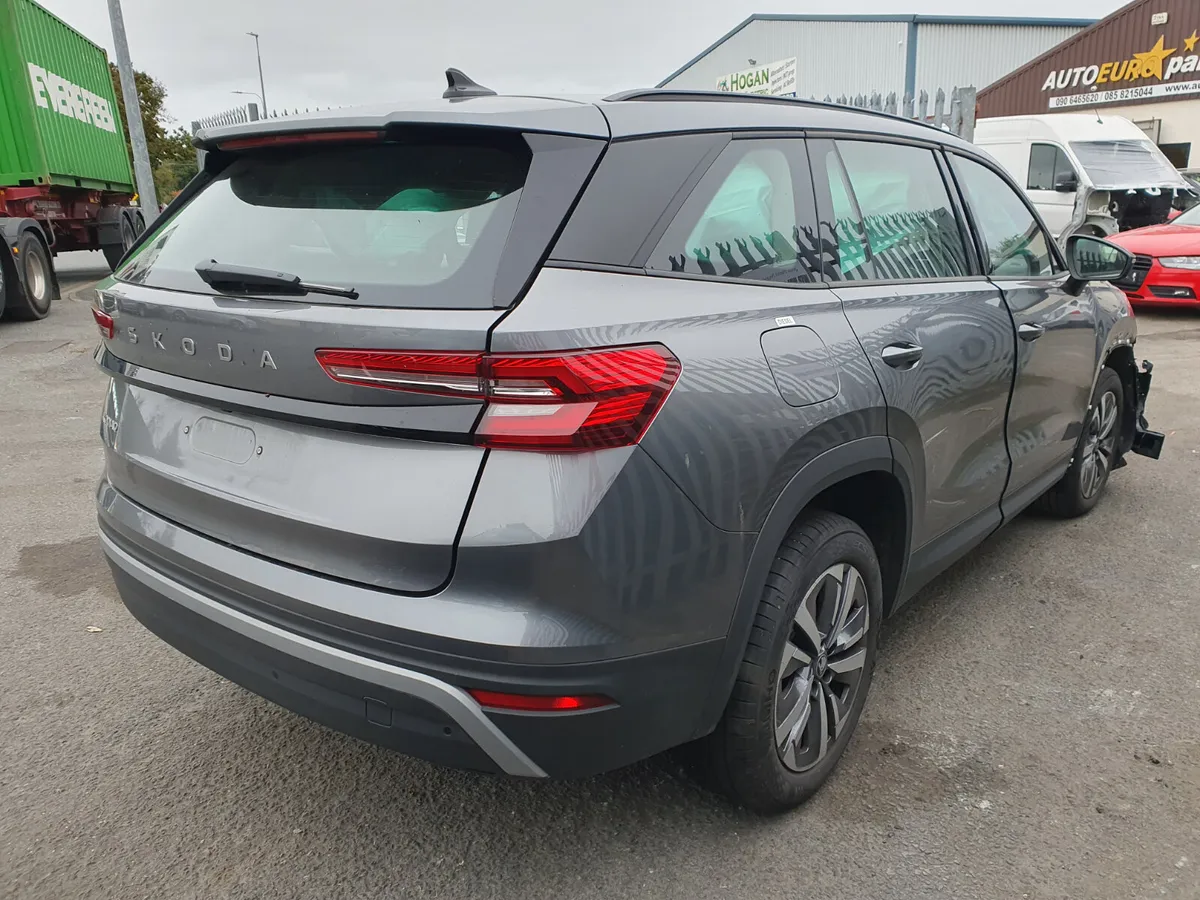 25 SKODA KODIAQ  2.0 TDI (DXP) FOR BREAKING - Image 4