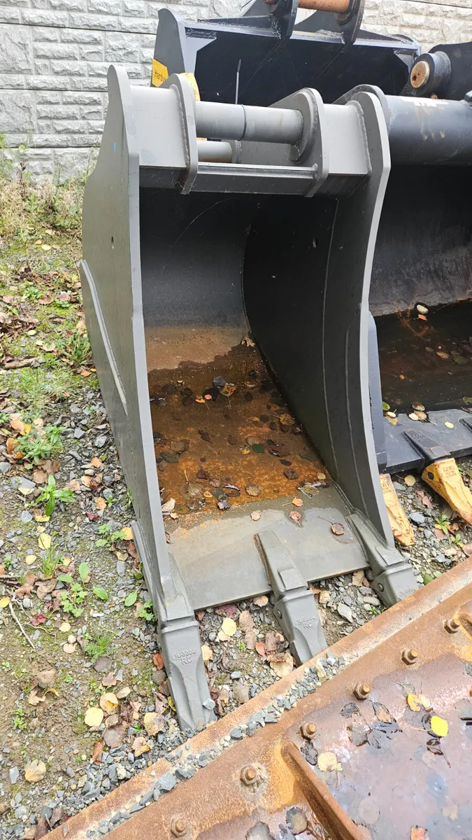 108" miller grading bucket 90mm pins - Image 4