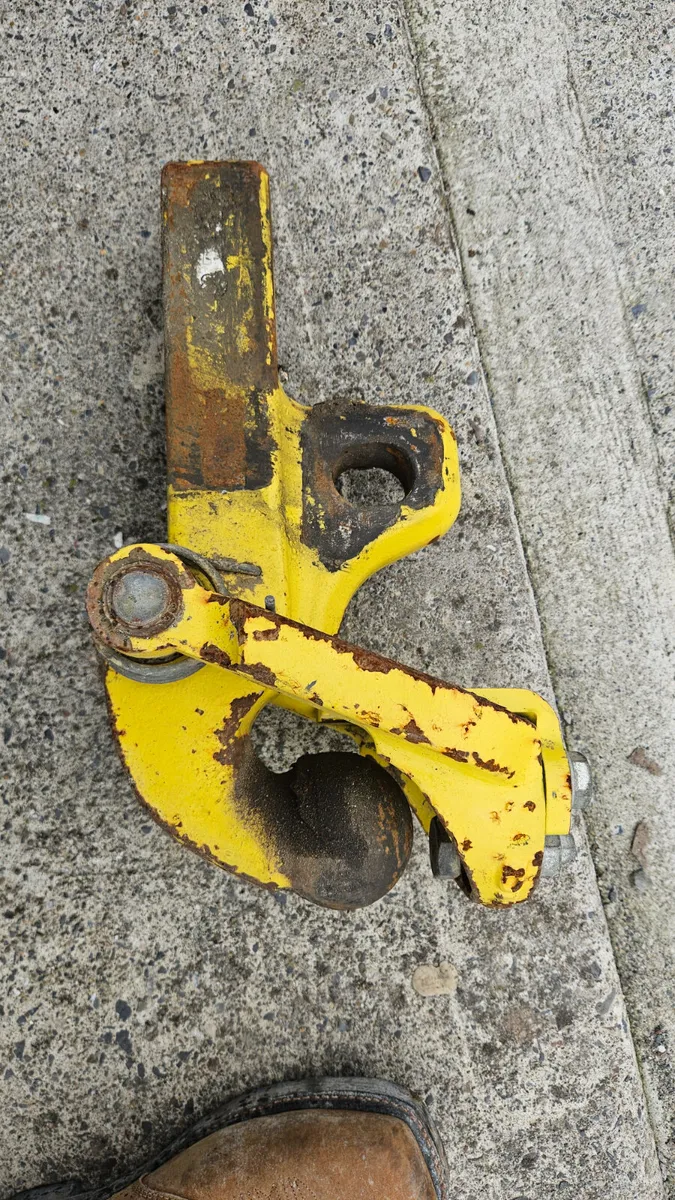 New/used dromone ball & spoon - Image 1