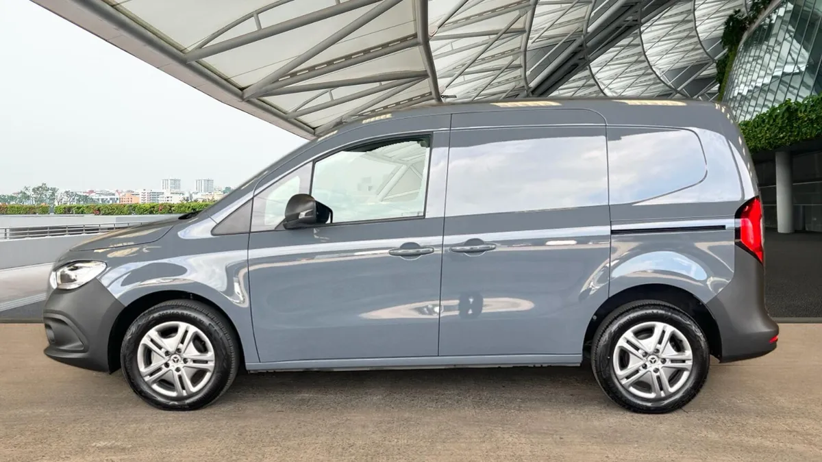 Mercedes-Benz Citan 1.5 110 CDI Progressive L1 - Image 3