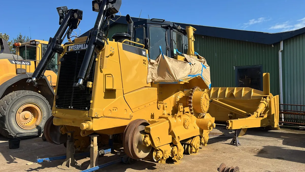 Cat parts D6 352 D8 etc - Image 1