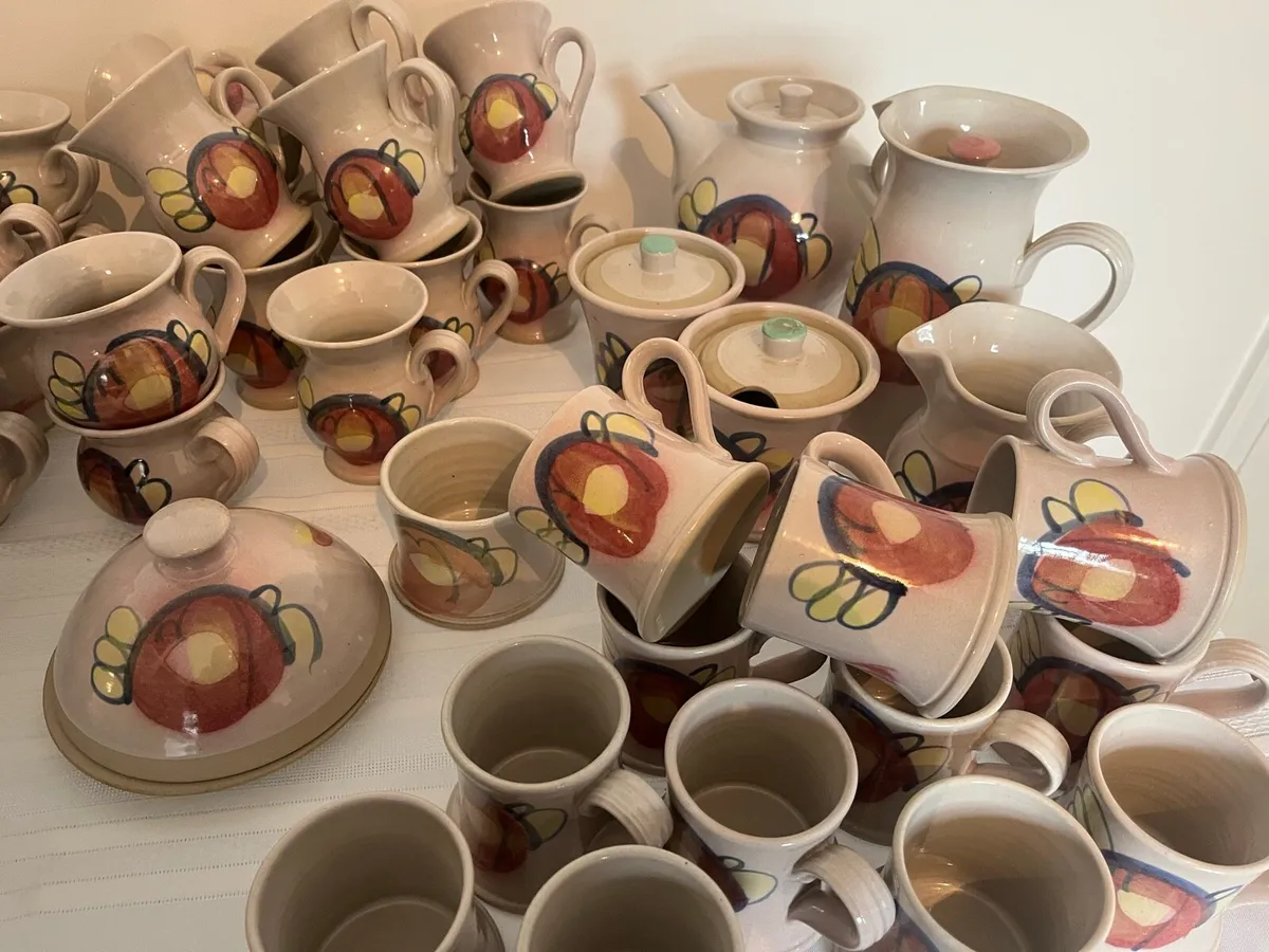 Tom Agnew Ceramic/ Pottery dinner set - Image 4