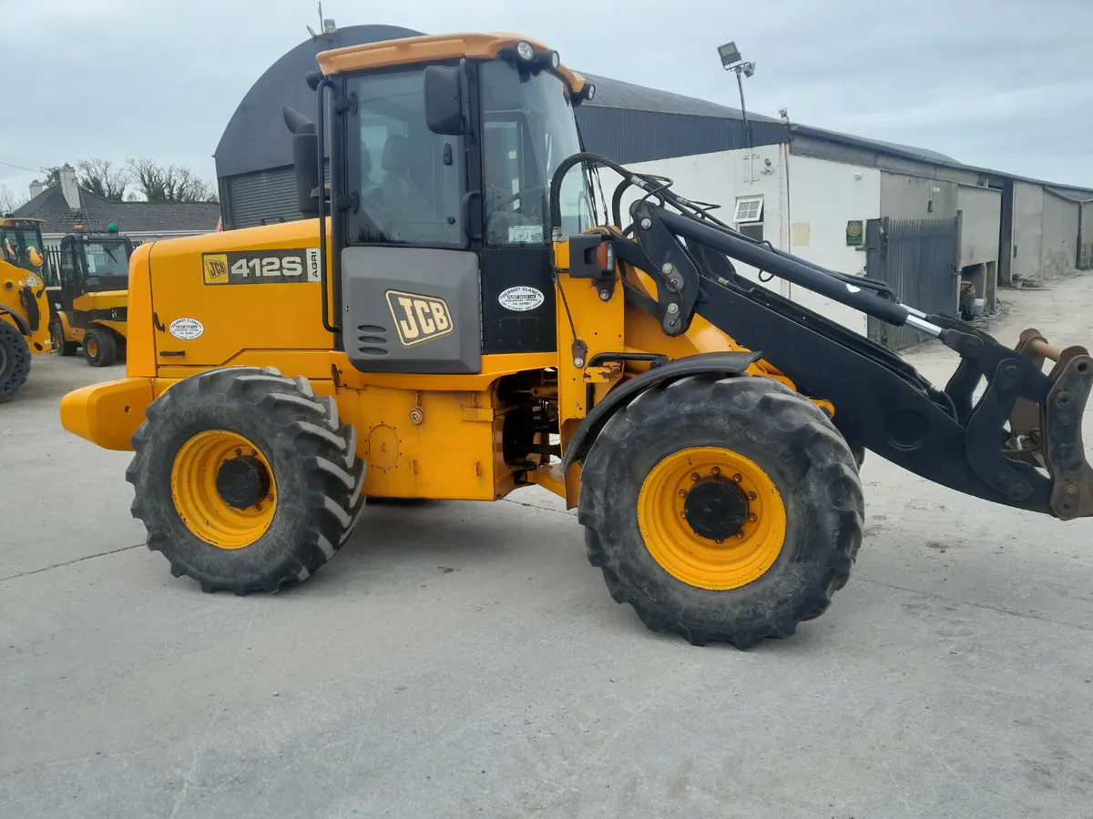 JCB 412 2008 (18027) - Image 2