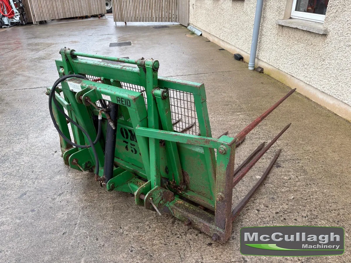 Used 9 Tine Heavy Duty Push-off Buckrake - Image 1