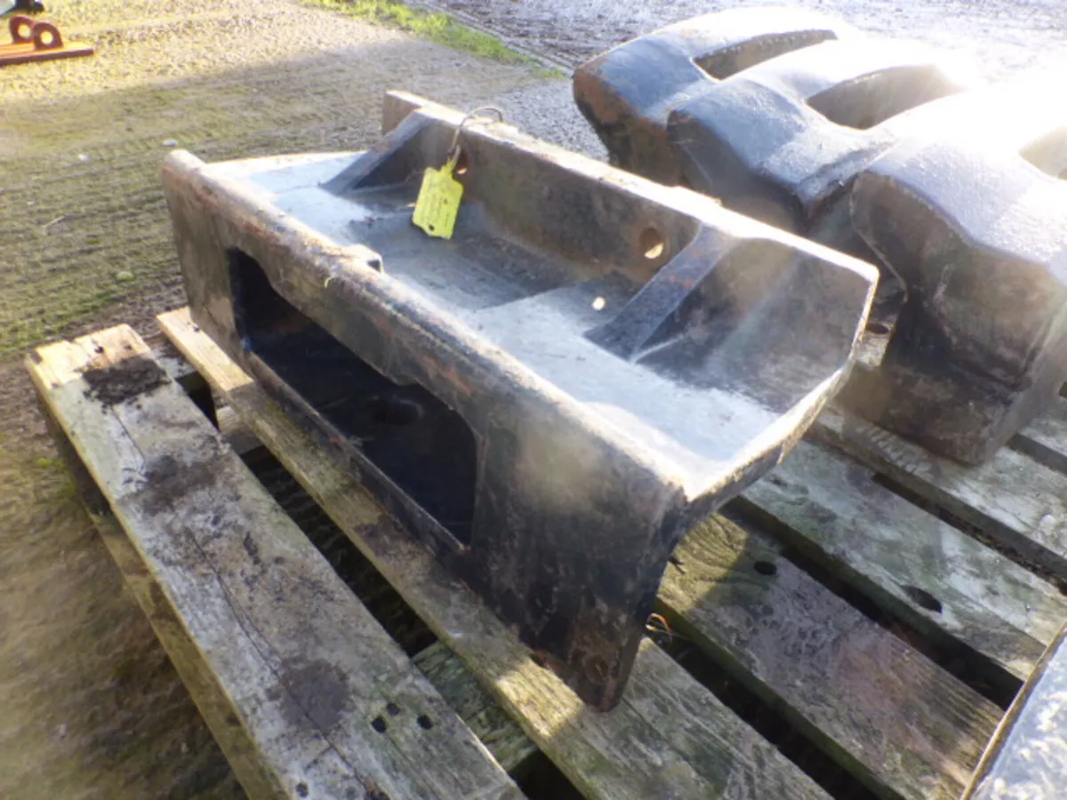 New Holland Fiat Weight Block Carrier - Image 1