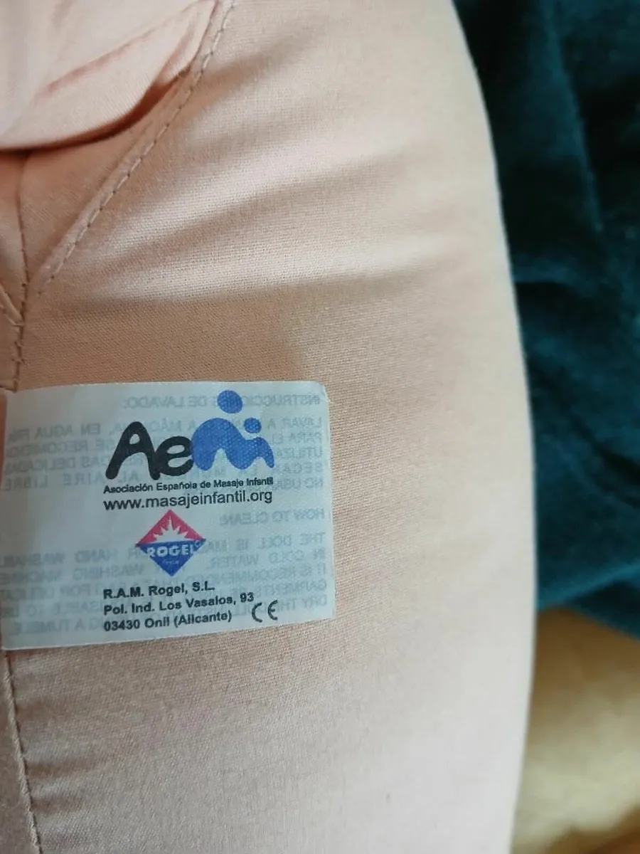 Lifesize baby doll - use for training or as a toy - Image 2