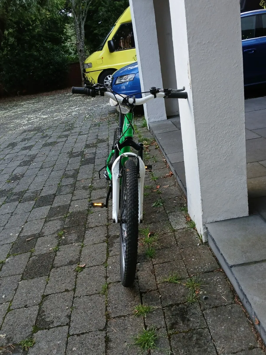 Giant Mountain bike - Image 2