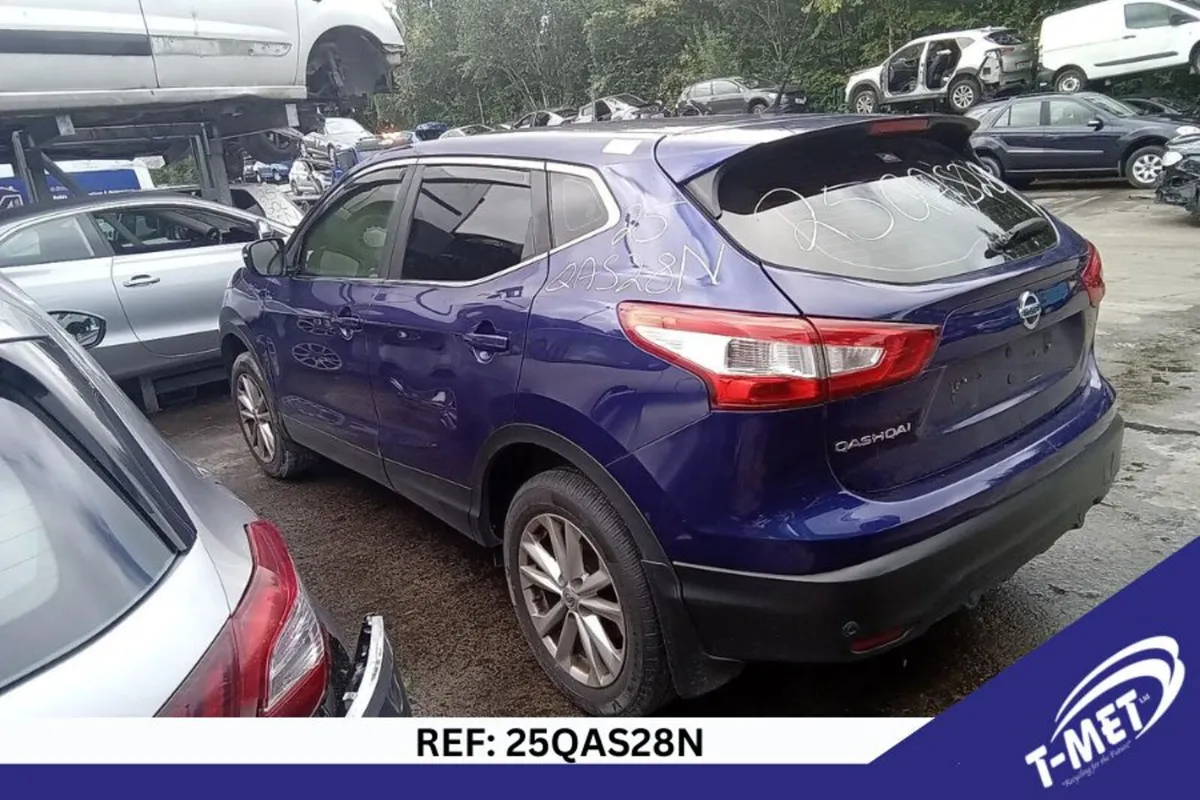 2015 NISSAN QASHQAI BREAKING FOR PARTS - Image 4