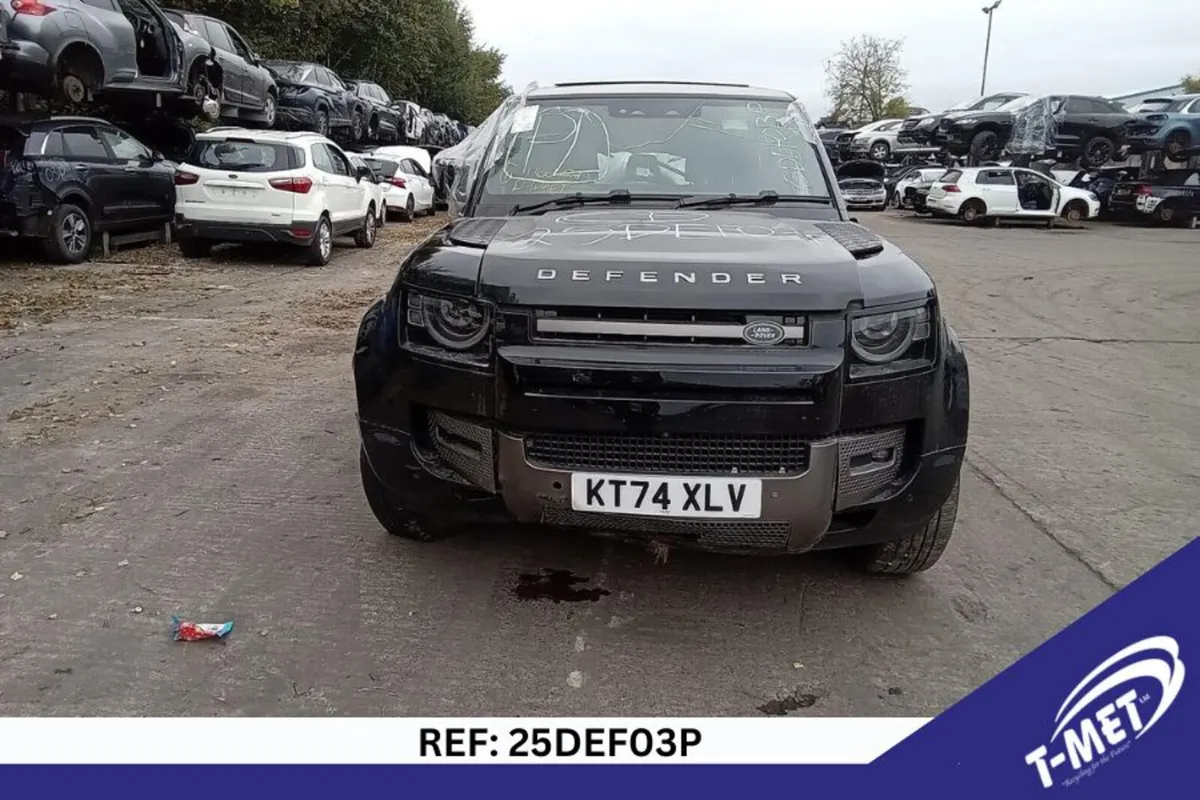2025 LAND ROVER DEFENDER BREAKING FOR PARTS - Image 2