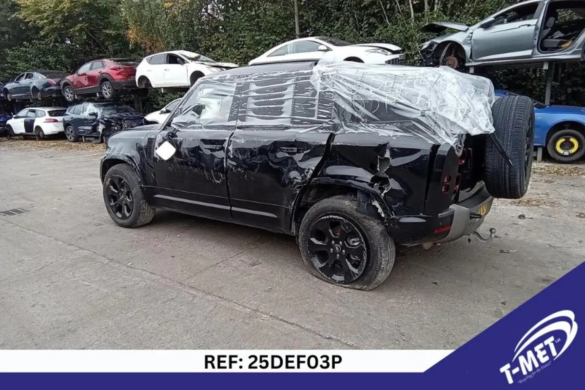 2025 LAND ROVER DEFENDER BREAKING FOR PARTS - Image 4