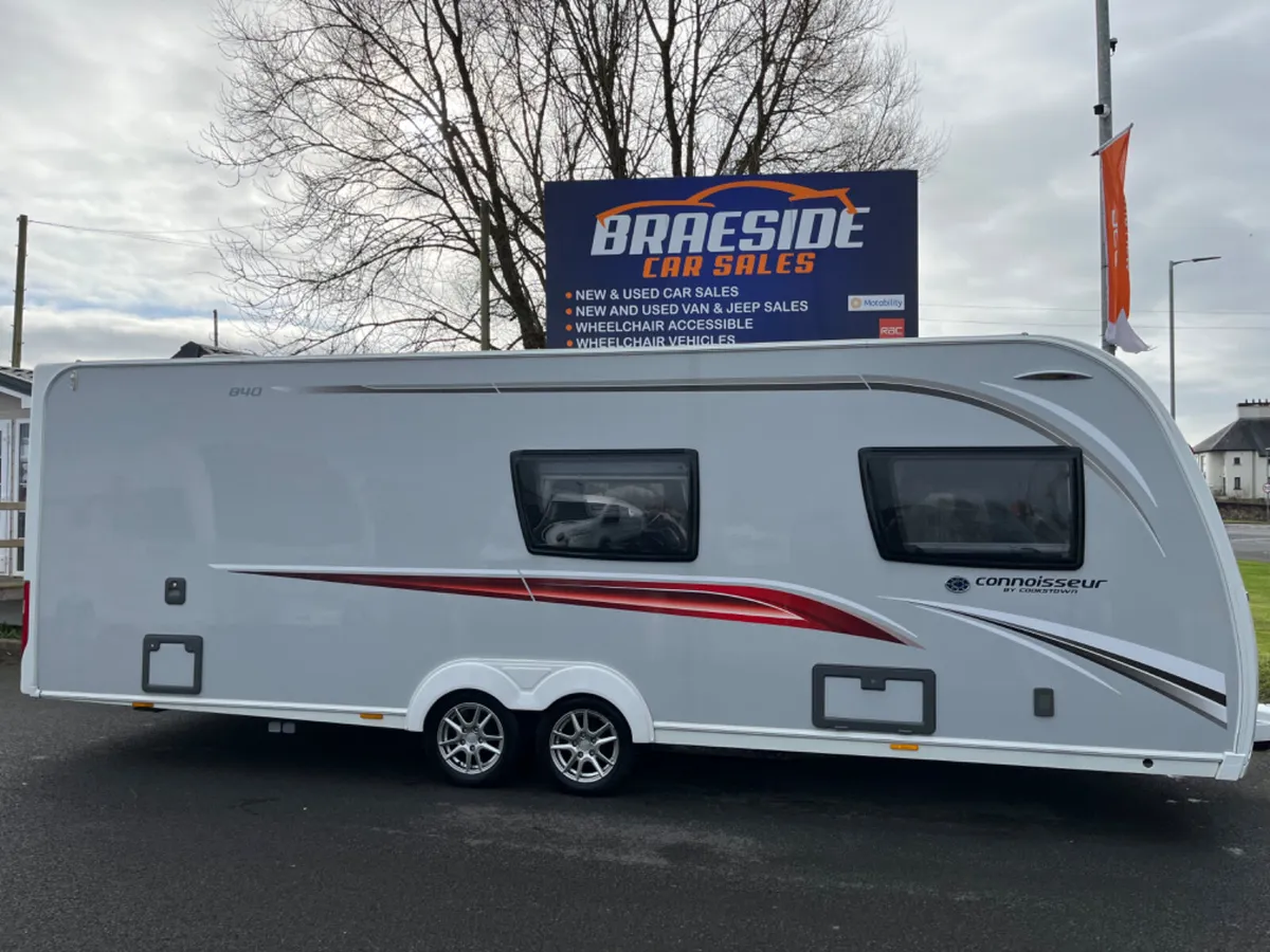 2018 COMPASS CONNOISSEUR 840 6/7 BERTH HI SPEC!!! - Image 3