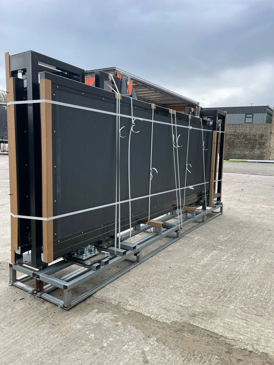 New Electric sliding gates 13ft - Image 3