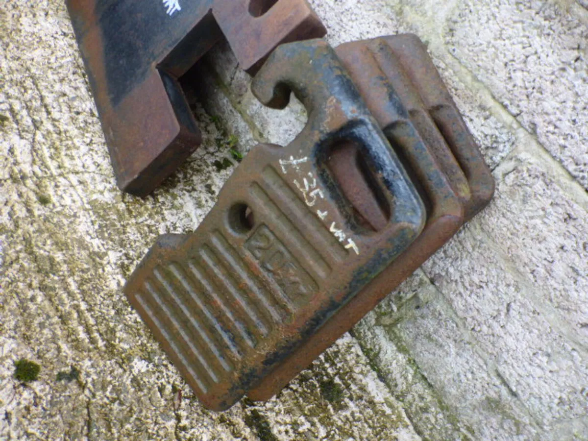 Selection of Tractor Weight Slices - Image 1