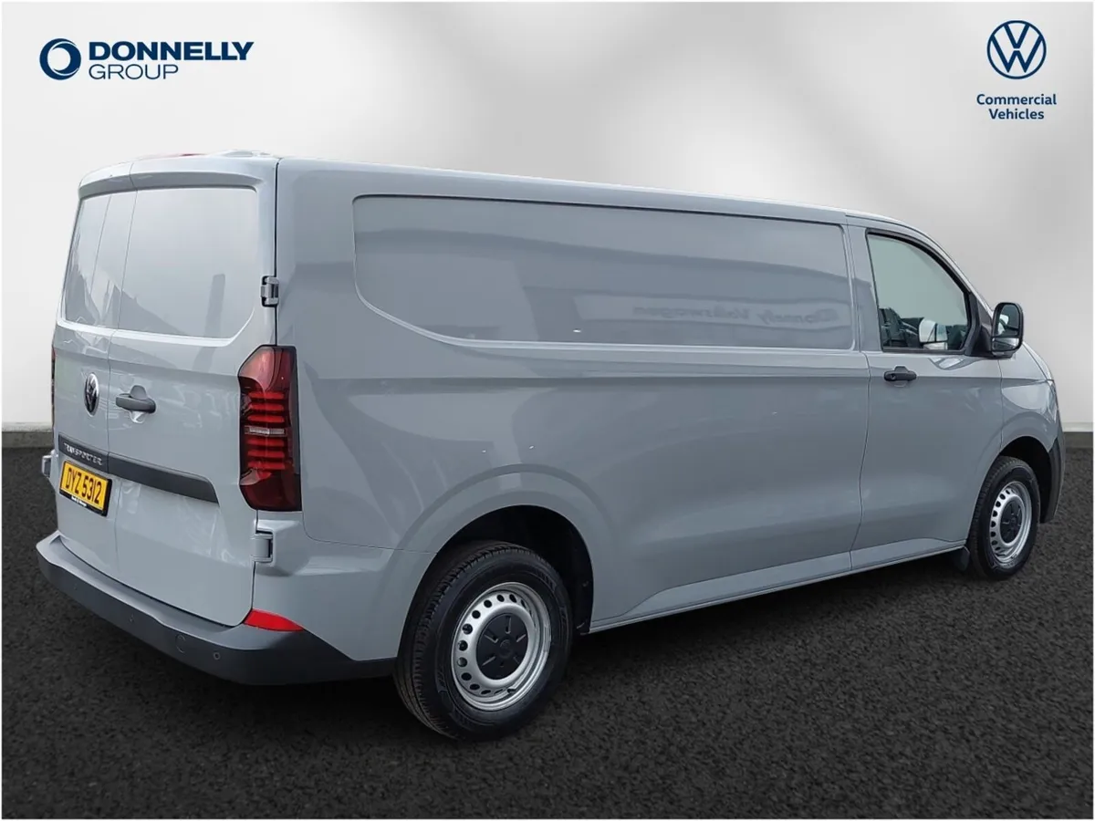 Volkswagen Transporter T32 Lwb Diesel Commerce - Image 3