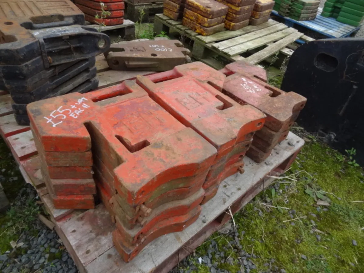 Case International IH Tractor Suitcase Weights - Image 3