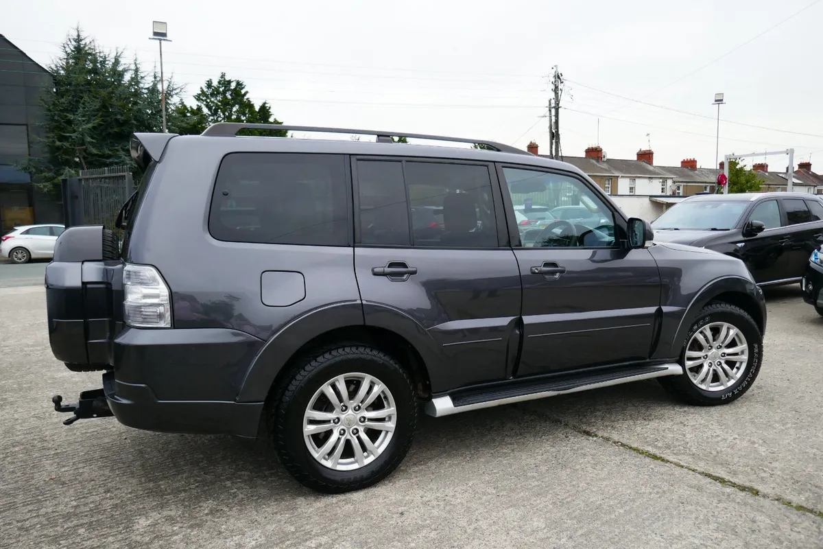 152, MITSUBISHI PAJERO LWB N1 5-ST AT N 4DR A AUTO - Image 4