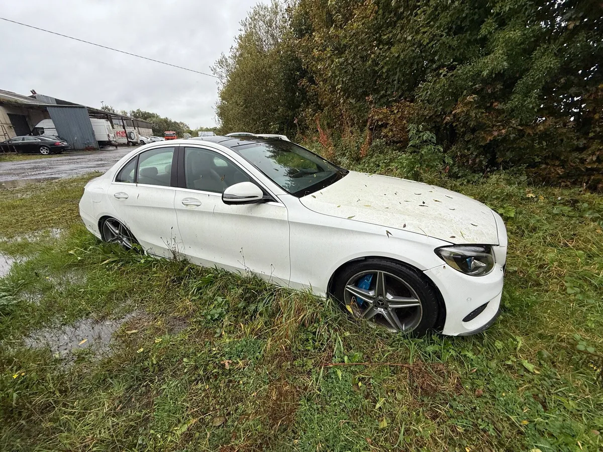 Mercedes c350e hybrid plug-in Parts - Image 1