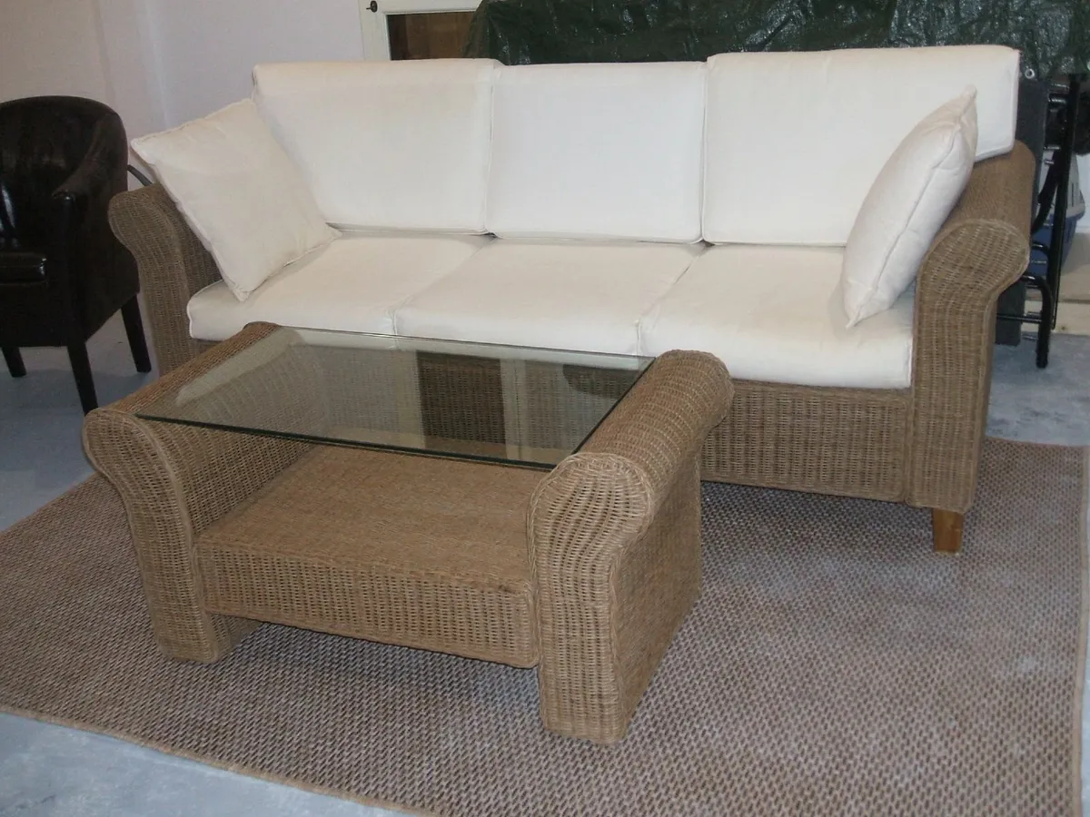 Sunroom  3-seater plus glass top coffee table - Image 1
