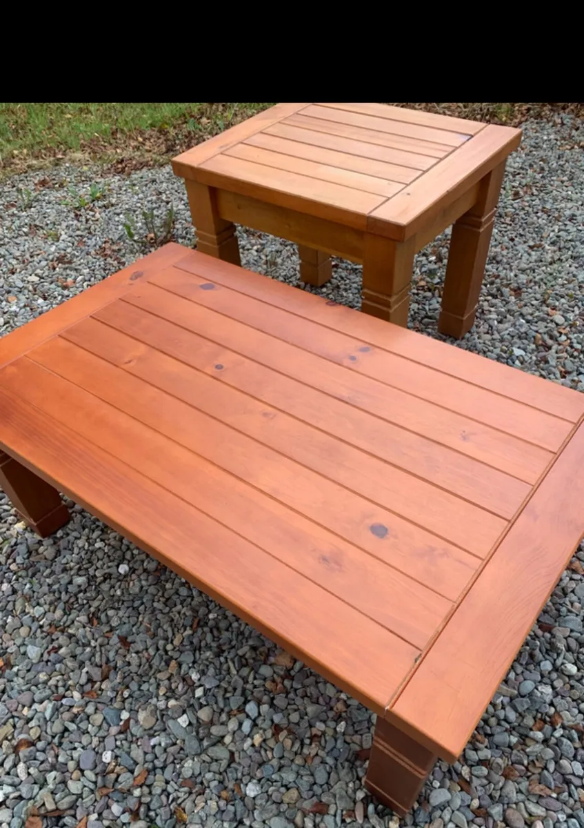 Coffee table and lamp table - Image 1