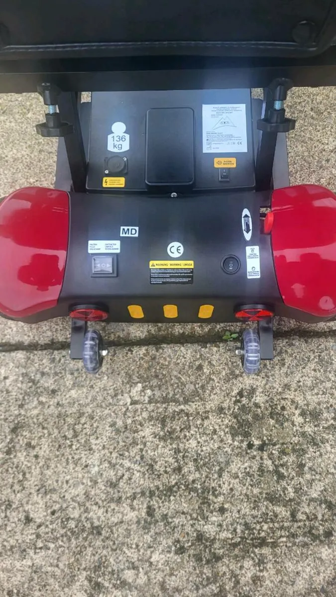 Airglide self folding mobility scooter - Image 3