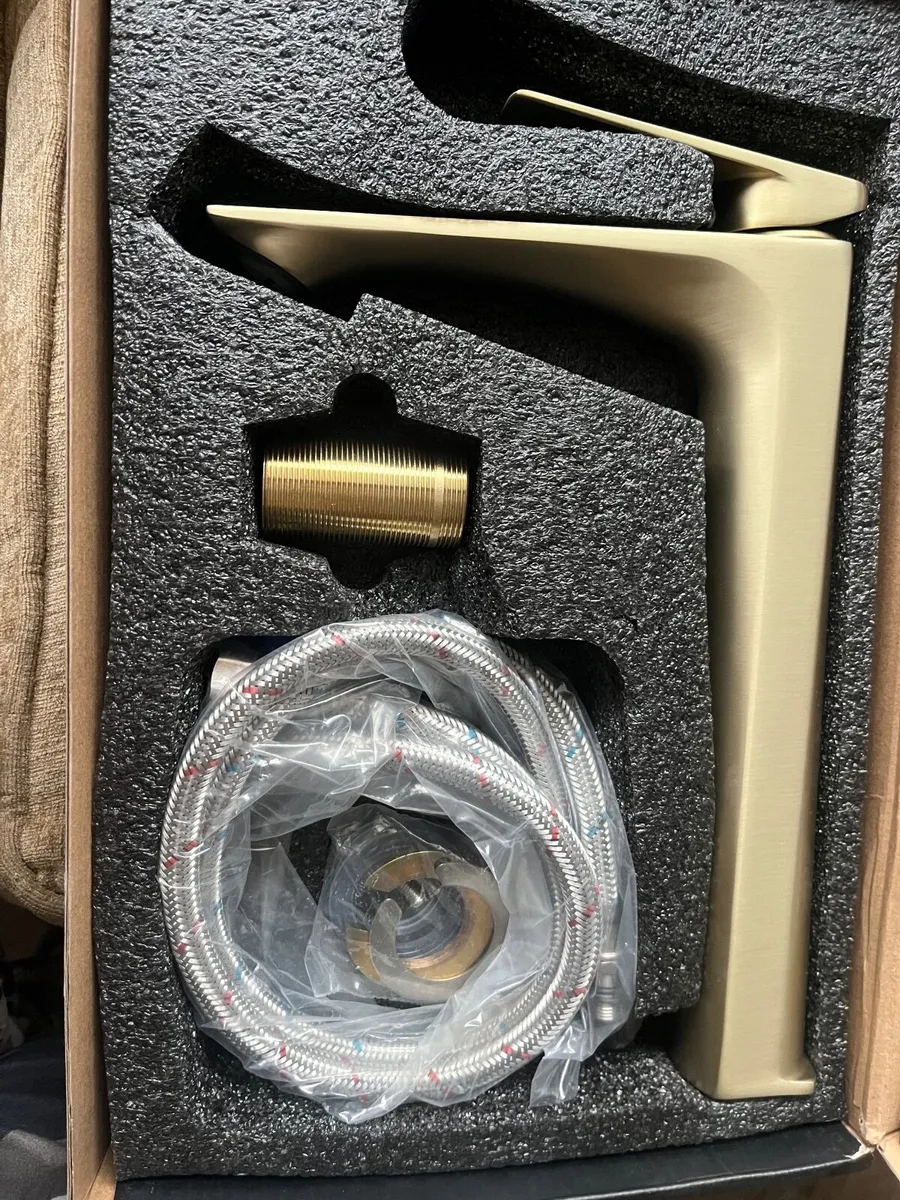 Bathroom sink Tap - Image 4