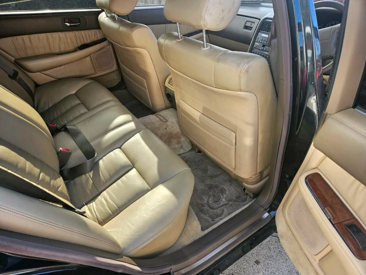 Toyota Celsior - Image 4