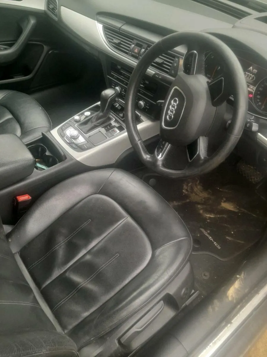 Breaking audi a6 2016 - Image 4